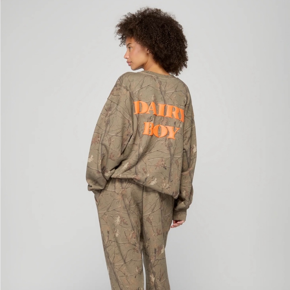 NWT Dairy Boy | Oversized Crewneck Camo - Picture 3 of 3
